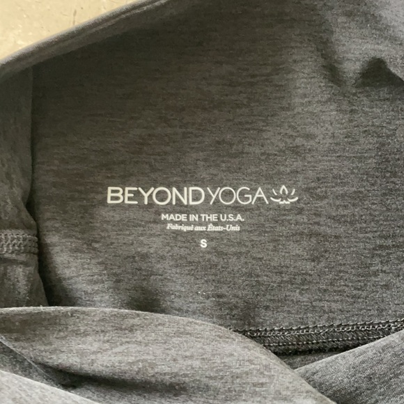 Beyond Yoga Spacedye Biker Shorts Size Small - Picture 8 of 12